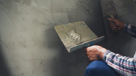 Argamassa para Piso: Guia Completo para Escolher, Aplicar e Garantir Máxima Durabilidade